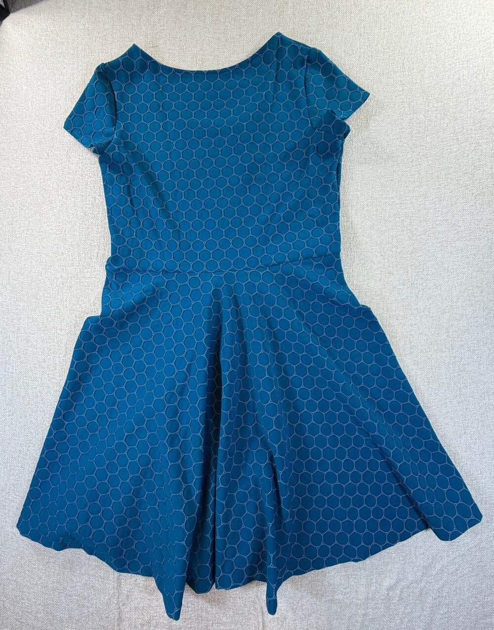 Leota Women Blue 2L NWT Ocean Depths Cameo Cloth Textured Midi Fit  Flare Dress